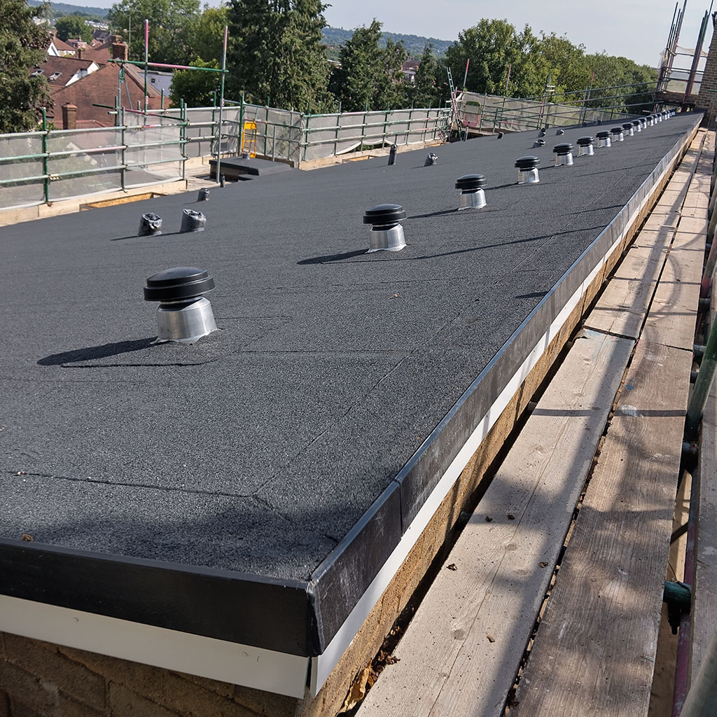 Greyline carried out estate improvements and roof renewal works at Amy Johnson Court. The project involved a full programme of internal and external works to improve the safety, appearance and durability....